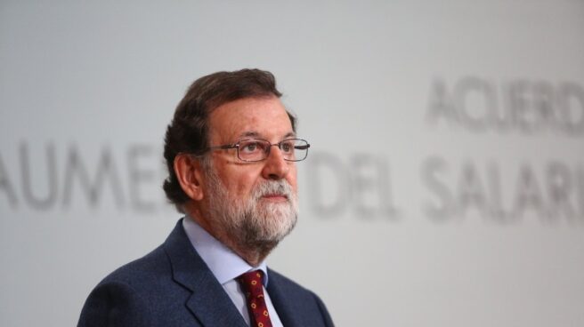 Rajoy pide al PP calma ante las movilizaciones en la calle y explicar bien a la gente lo que han hecho