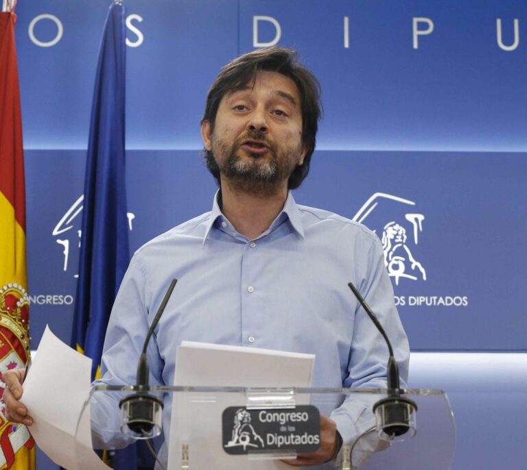 Podemos, ERC, PdeCat, Bildu y Compromís piden una comisión sobre "la corrupción de la monarquía"