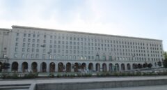 La factura de los trienios acumulados en los Ministerios: 1.000 millones al año