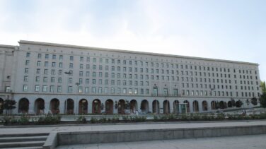La factura de los trienios acumulados en los Ministerios: 1.000 millones al año