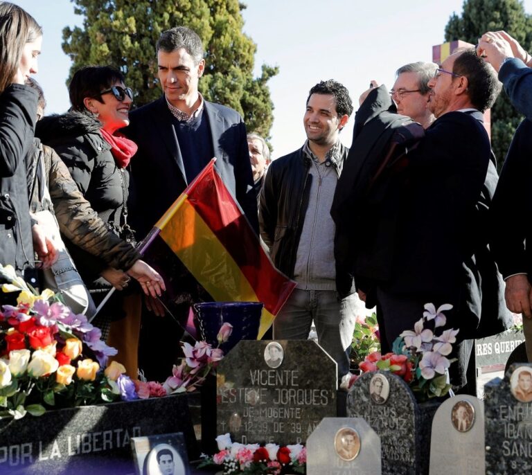 Sánchez defiende que es urgente exhumar a Franco por "requerimientos de la ONU"