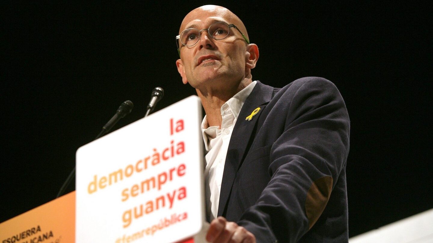 El exconseller recién excarcelado Raül Romeva, durante un mitin de ERC en Valls.
