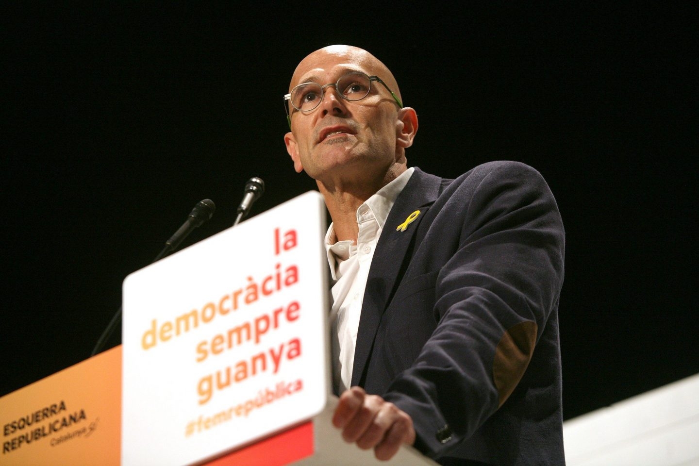 El exconseller recién excarcelado Raül Romeva, durante un mitin de ERC en Valls.