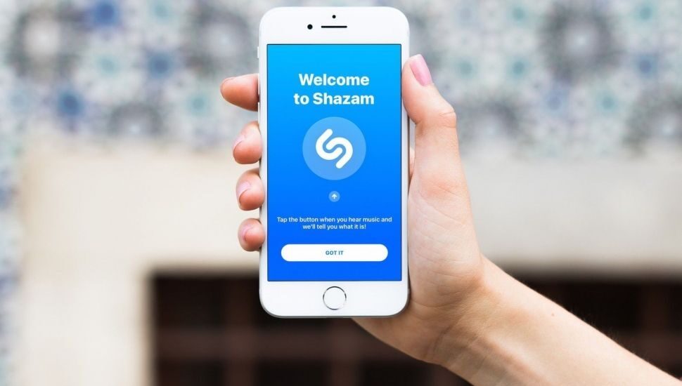 Apple compra Shazam por 400 millones y podría cerrar la aplicación.