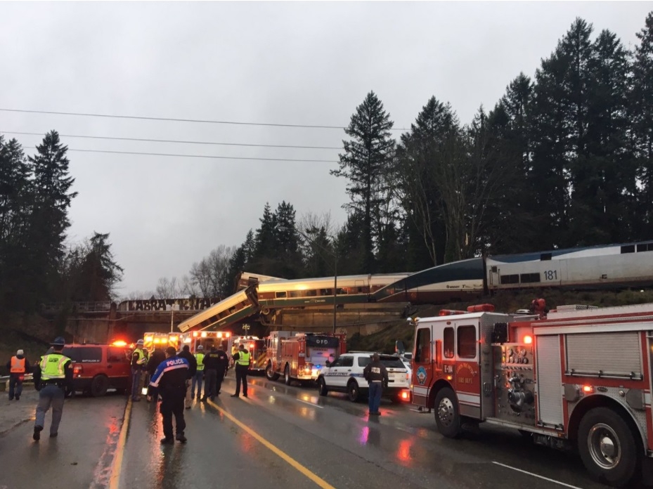Varios muertos en un accidente de tren en Estados Unidos.