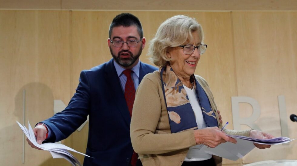 Sánchez Mato y Carmena. en una comparecencia en el Ayuntamiento de Madrid.