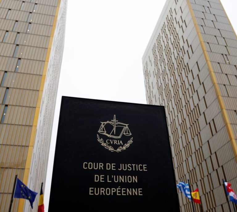 Europa desconfía del uso que EEUU hace de los datos privados y veta la posibilidad de compartirlos