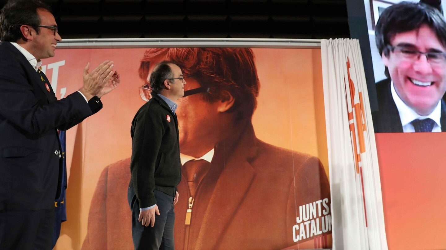 Los ex consellers Turull y Rull, en videoconferencia con Puigdemont.