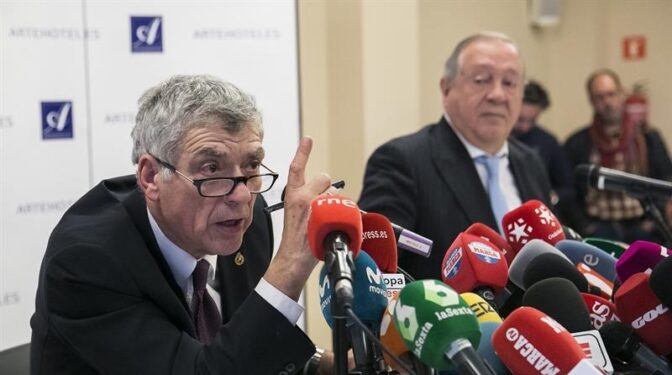 Villar, suspendido y destituido, está decidido a presentarse a las elecciones de la RFEF