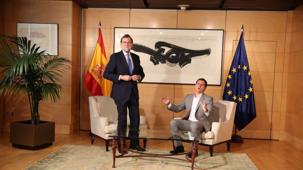 Rajoy y Rivera se reúnen en la Moncloa.