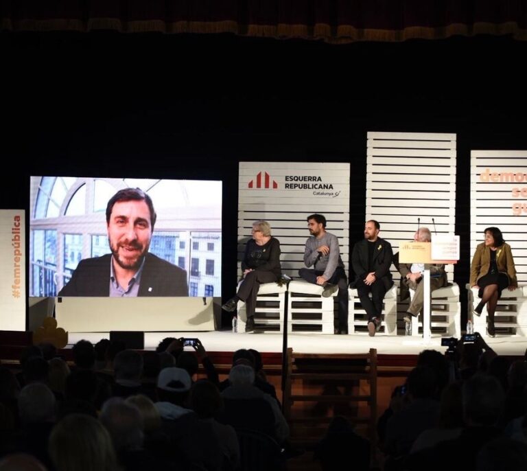 Comín replica a Junqueras: "Todo es de valientes, estar en el exilio y estar en la cárcel"