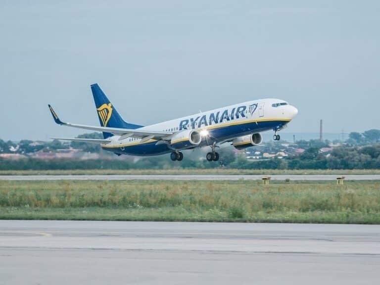 Ryanair lanza una campaña masiva de rebaja de precios para contrarrestar las huelgas