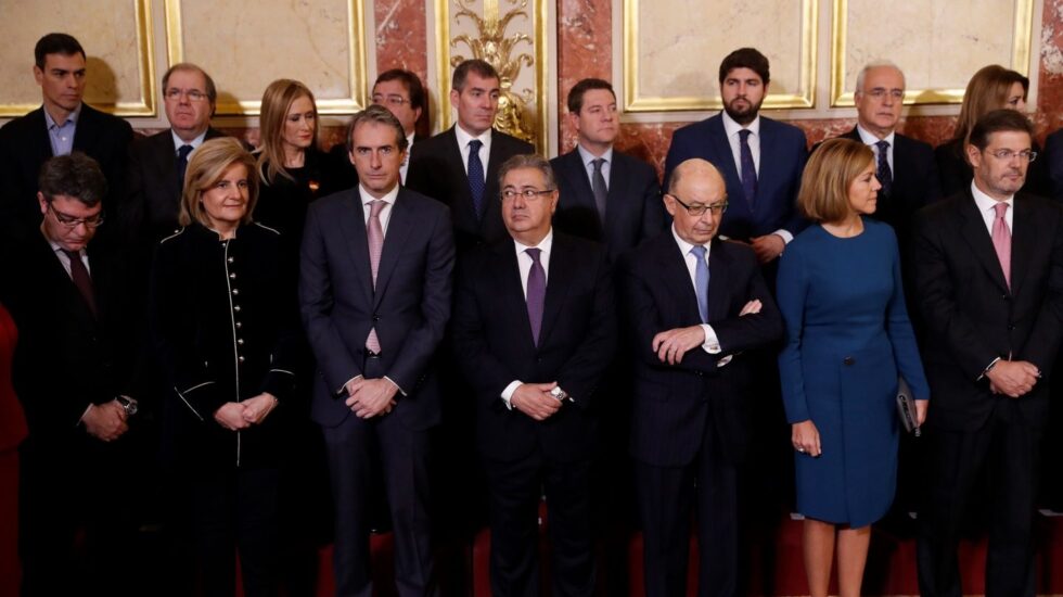 Foto de los asistentes a la recepción que se celebra en el Congreso de los Diputados con motivo del Día de la Constitución.