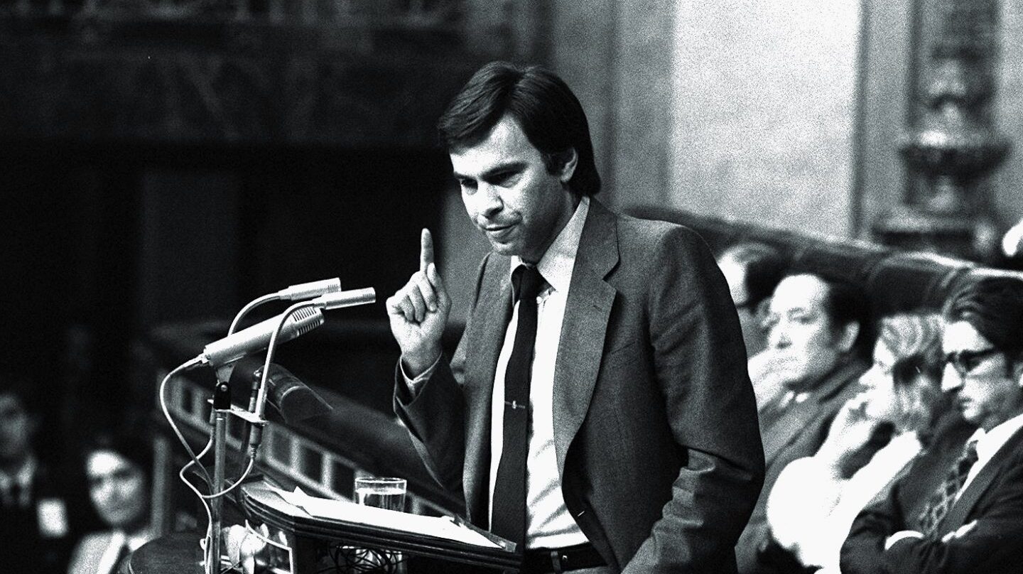 Felipe González, en el Congreso en 1982.