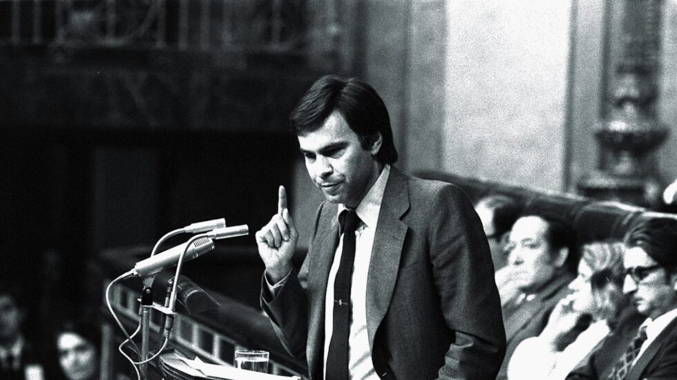Felipe González, en el Congreso en 1982.