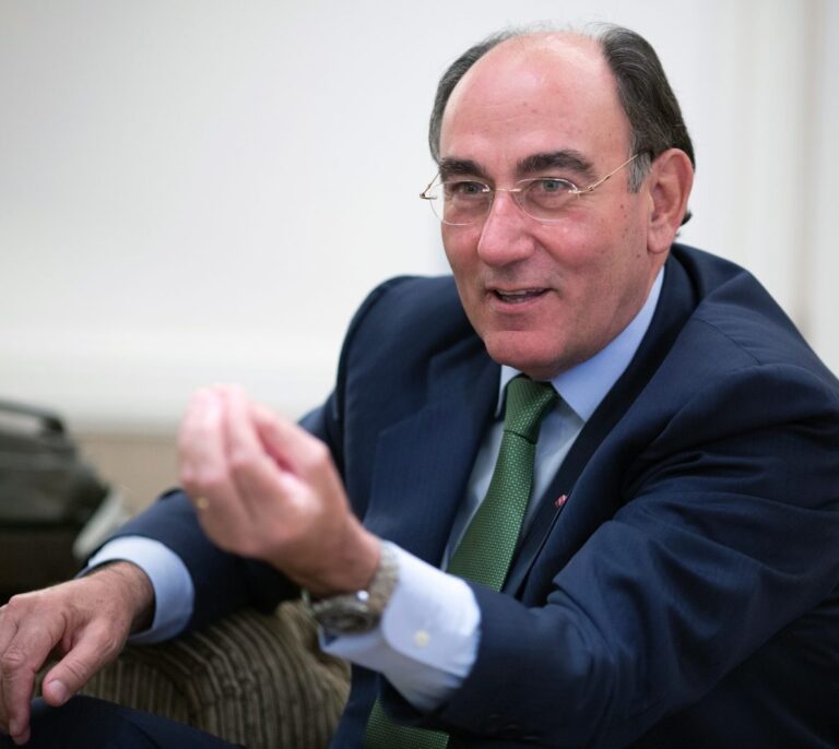 Iberdrola denuncia a su ex jefe de Control por los espionajes del ex comisario Villarejo