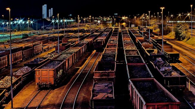 Competencia obligará a Renfe a alquilar trenes a sus competidores privados