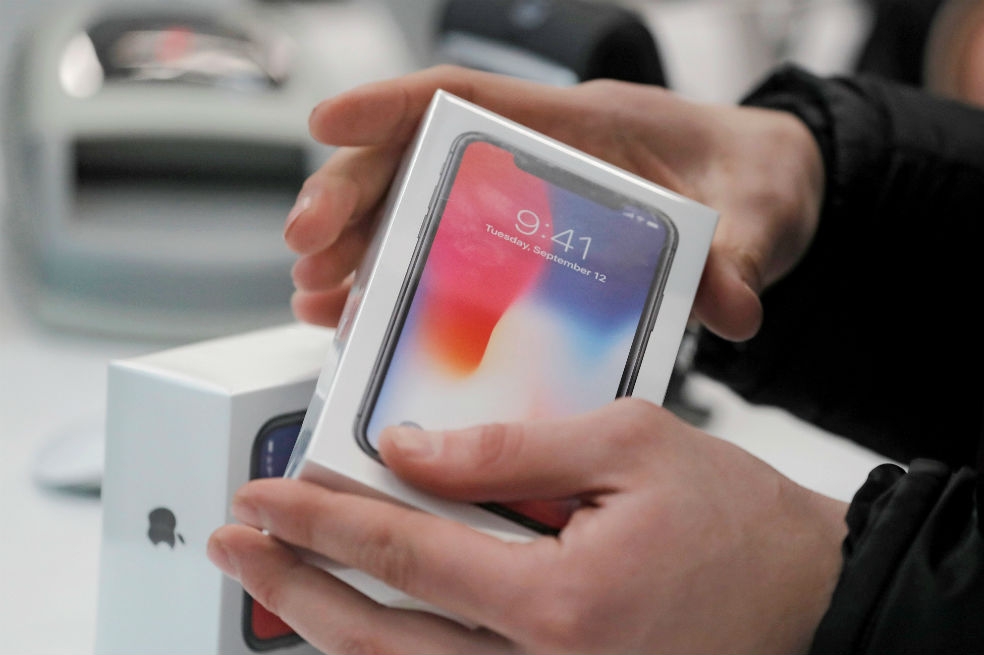 FACUA pide a la Fiscalía que investigue a Apple por las baterías ralentizadas
