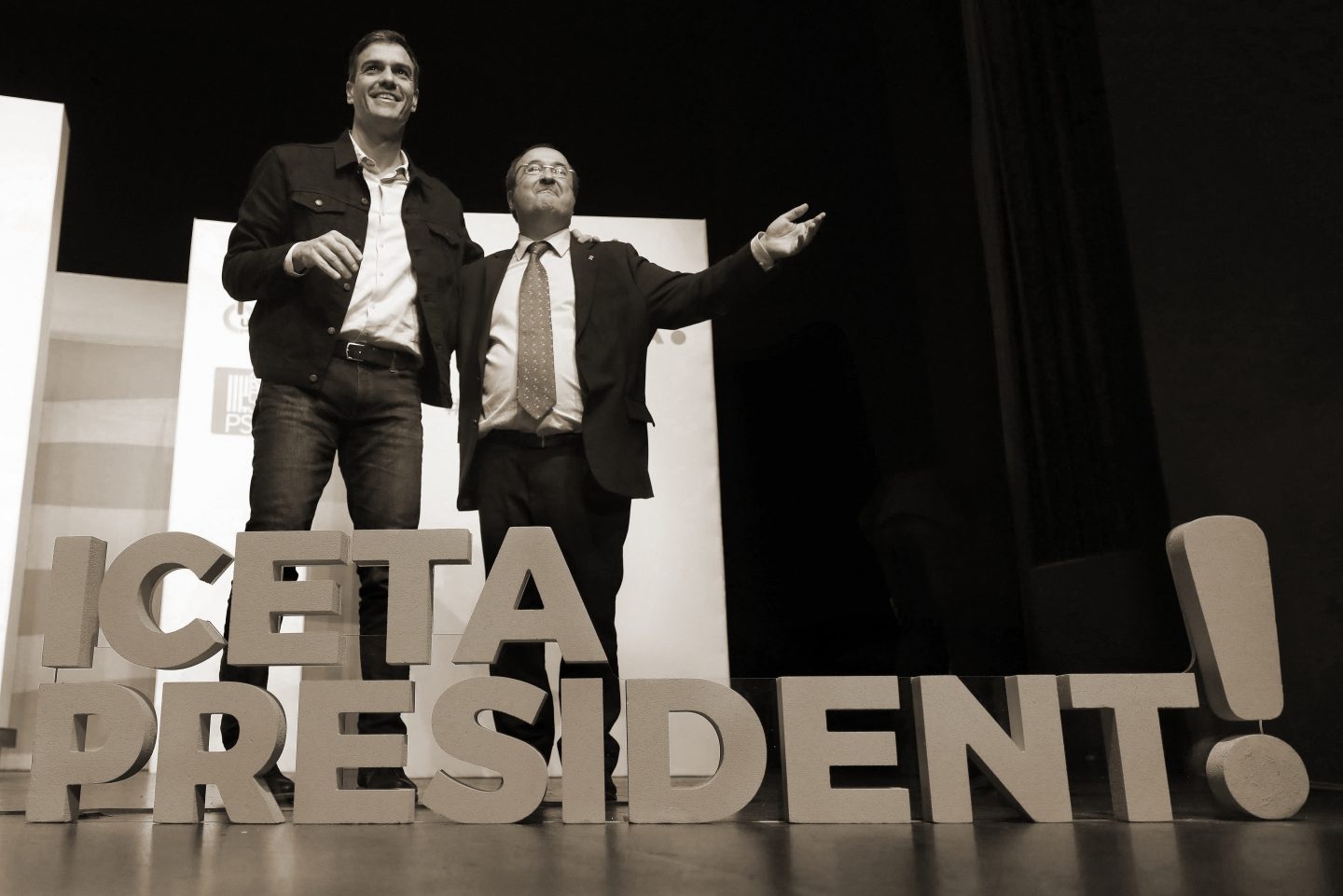 Pedro Sánchez y Miquel Iceta, en un acto de campaña.