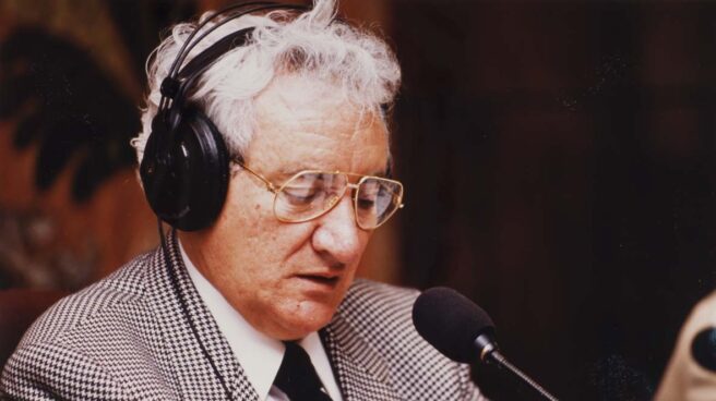 Luis del Olmo en el estudio