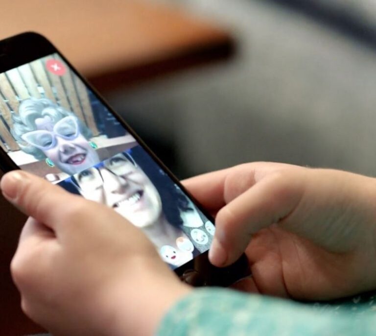 Facebook crea una versión de Messenger para niños