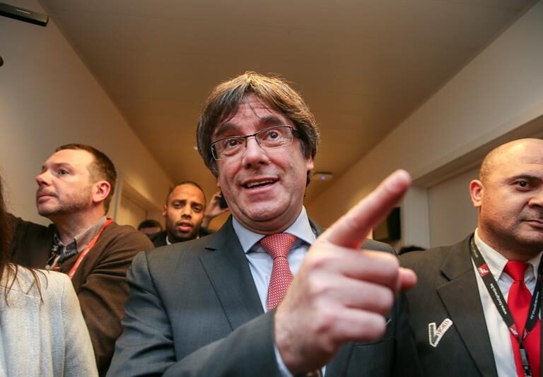 ¿Regresarán a España Puigdemont y los otros cuatro ex consellers fugados en Bélgica?