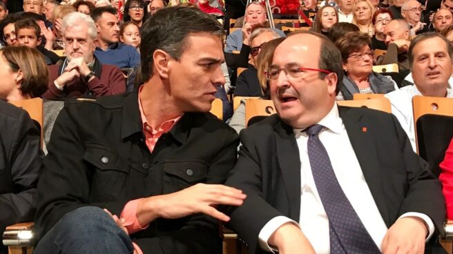 Pedro Sánchez y Miquel Iceta.