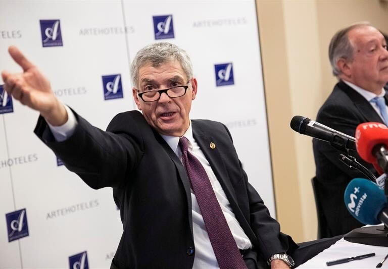 Villar, irónico con Rajoy: "Voy a citarlo para que sea auxiliar de Lopetegui y ganará más"