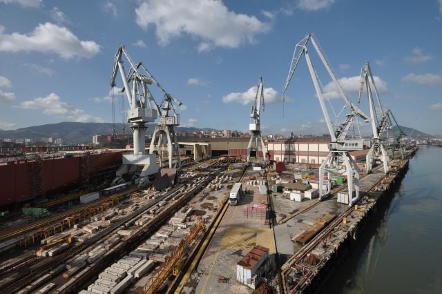 Instalaciones del astillero de La Naval, en Sestao (Vizcaya).