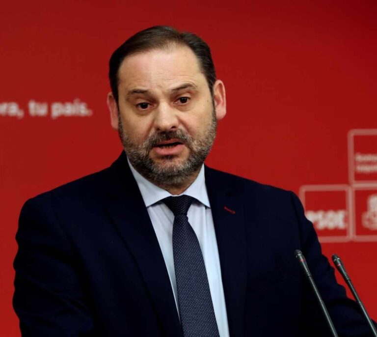 El PSOE abre la puerta a acuerdos con el PP: "Este país necesita soluciones"