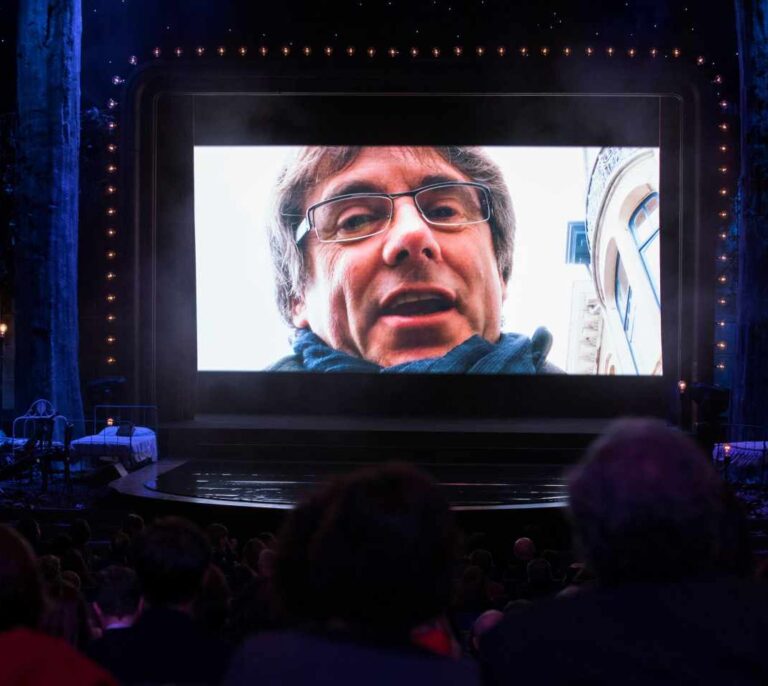 Puigdemont añade presión y pide amparo a Torrent para asistir al pleno de investidura