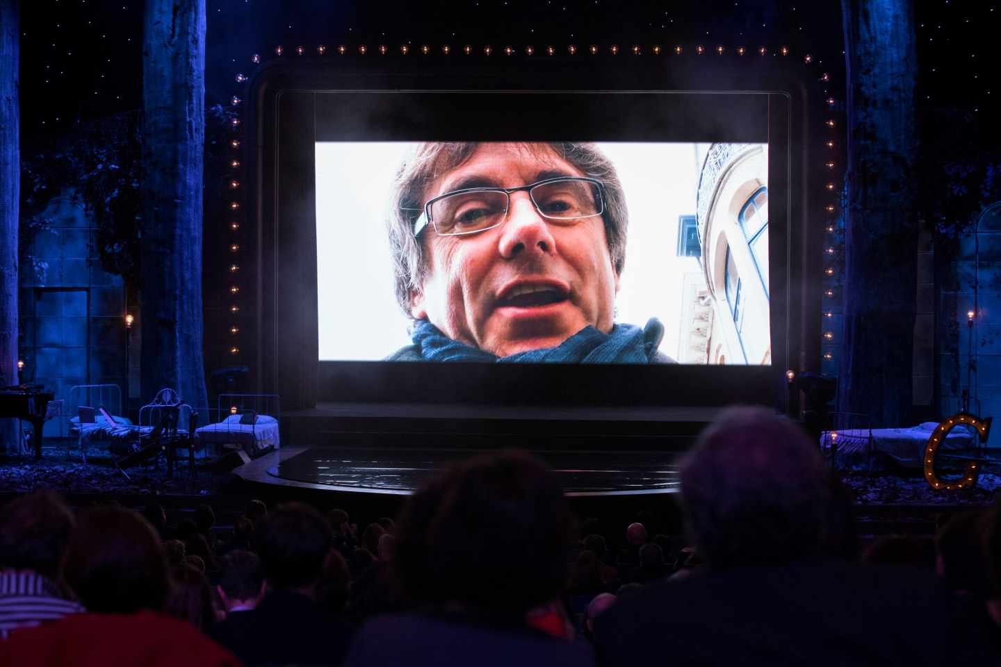 Carles Puigdemont participa en un vídeo en la gala de los X Premios Gaudí.