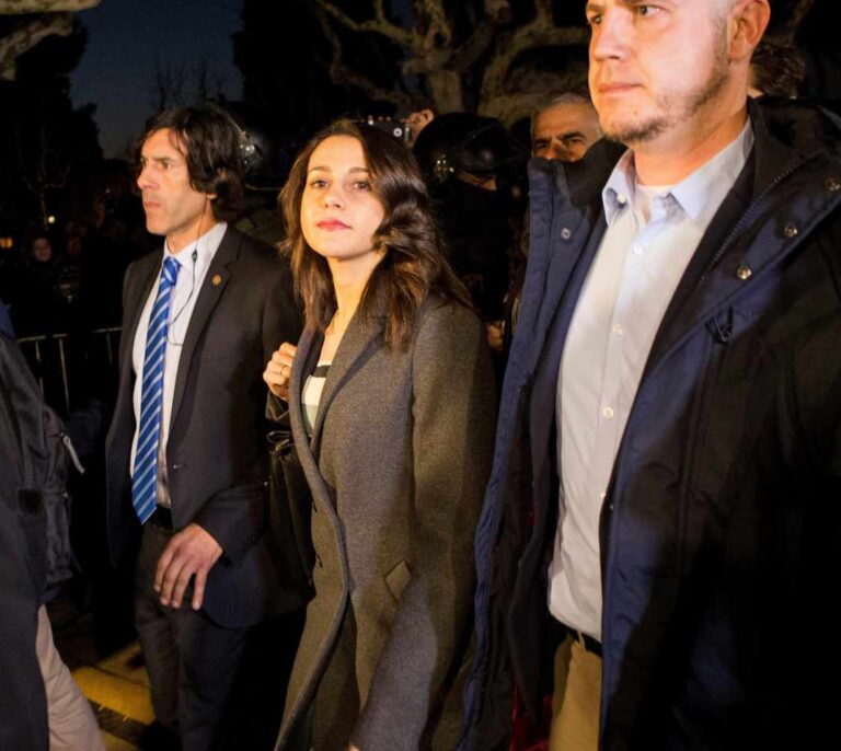 Rivera ataca al Gobierno por la organización del dispositivo policial en el Parlament
