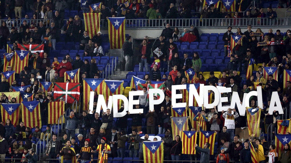 Tsunami Democràtic convoca una "concentración masiva" en el exterior del Camp Nou para el Barça-Madrid