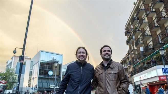 Iglesias y Garzón, en Lavapiés en mayo de 2016.