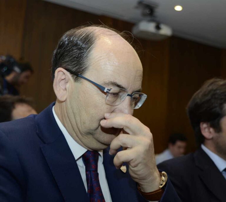 La juez abre causa tras la denuncia contra el presidente del Sevilla por apropiación indebida