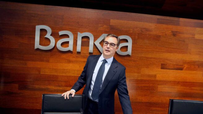 El consejero delegado de Bankia, José Sevilla, a su llegada a rueda de prensa donde hoy presentará resultados de las cuentas de 2017.