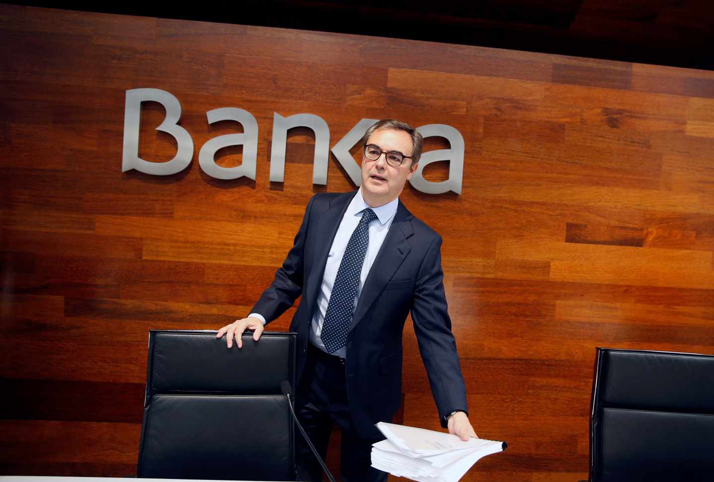 El consejero delegado de Bankia, José Sevilla, a su llegada a rueda de prensa donde hoy presentará resultados de las cuentas de 2017.