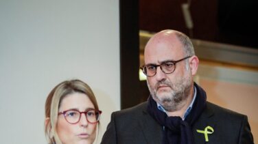 Puigdemont acusa a Torrent de no avisarle de la suspensión de la investidura y reclama que se celebre hoy