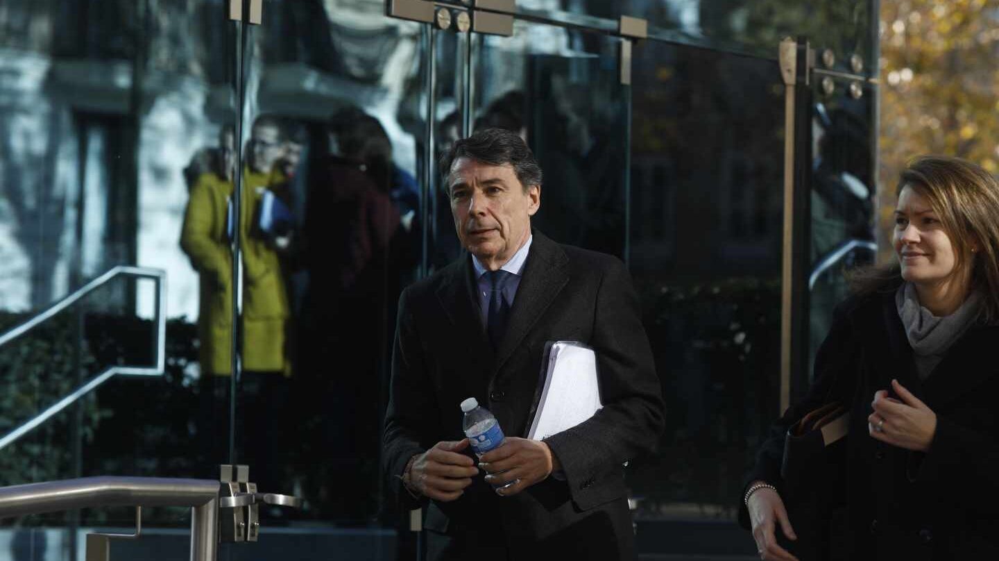 El ex presidente de la Comunidad de Madrid Ignacio González, dirigiéndose a la Audiencia Nacional a declarar.