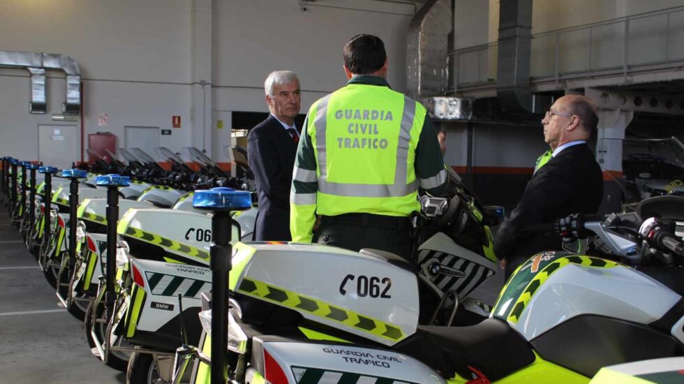 Motocicletas de la Agrupación de Tráfico de la Guardia Civil en Zaragoza.
