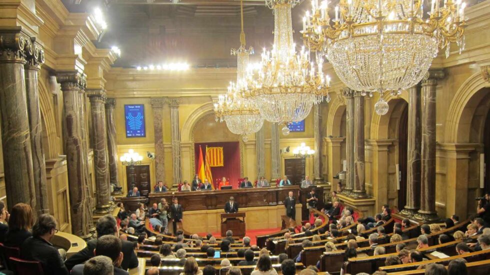 Discurso de Puigdemont en el Parlament.