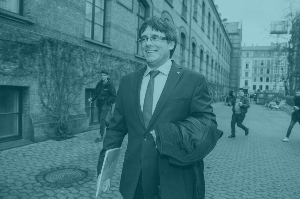 Carles Puigdemont pasea por las calles de Copenhague.