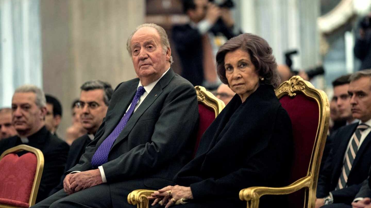 Los Reyes eméritos Juan Carlos y Sofía, en la basílica Santa María la Mayor de Roma.