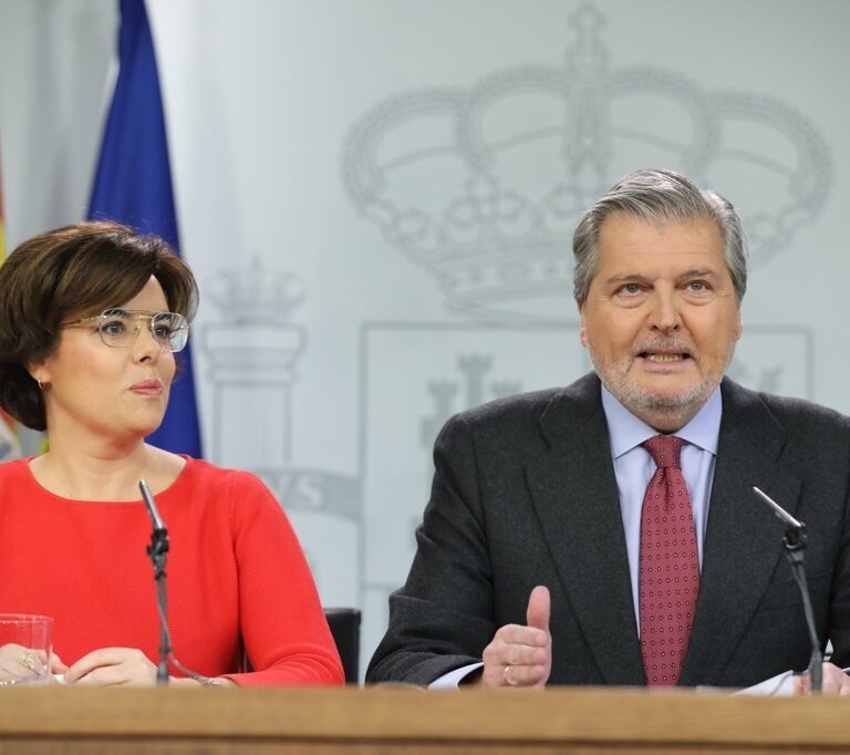 El Gobierno desoye al Consejo de Estado porque "hay que defender la democracia y la Constitución"