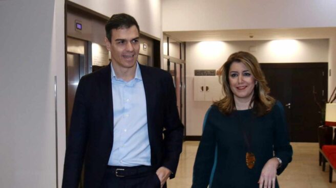 Sánchez enfría los acuerdos con Rajoy mientras el ex presidente de la Gestora los celebra