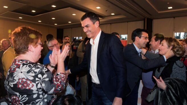 Pedro Sánchez, en la primera Asamblea Abierta del PSOE, en Granada.