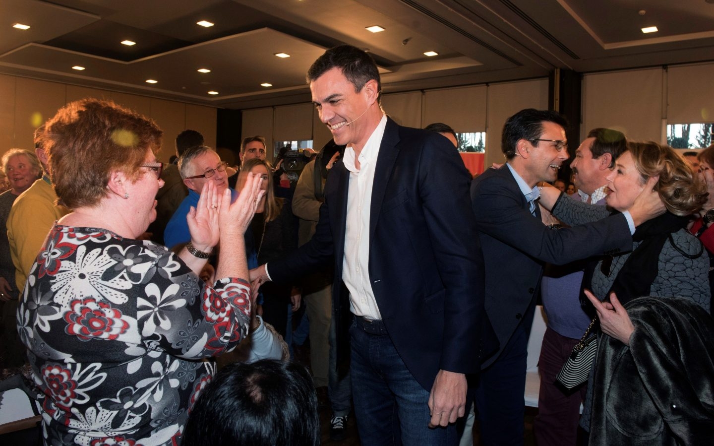 Pedro Sánchez, en la primera Asamblea Abierta del PSOE, en Granada.