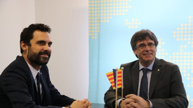 JuntsxCat, ERC y CUP alcanzan un acuerdo para investir a Carles Puigdemont