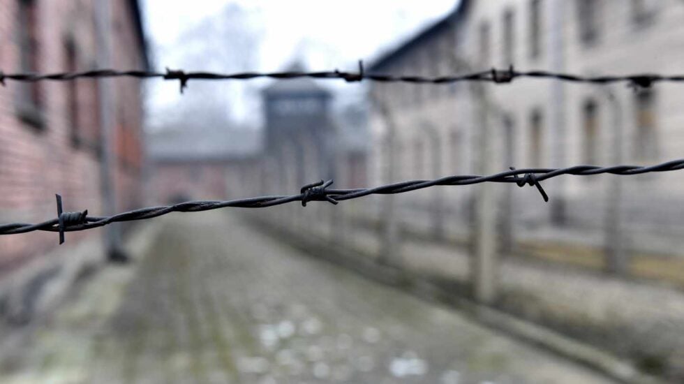 Campo de concentración de Auschwitz, durante el aniversario de su liberación.